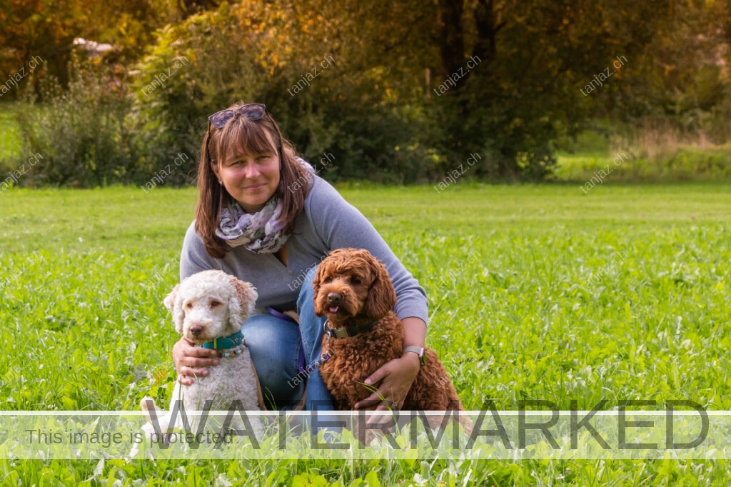 Fotografin Tanja mit Australian Labradoodles